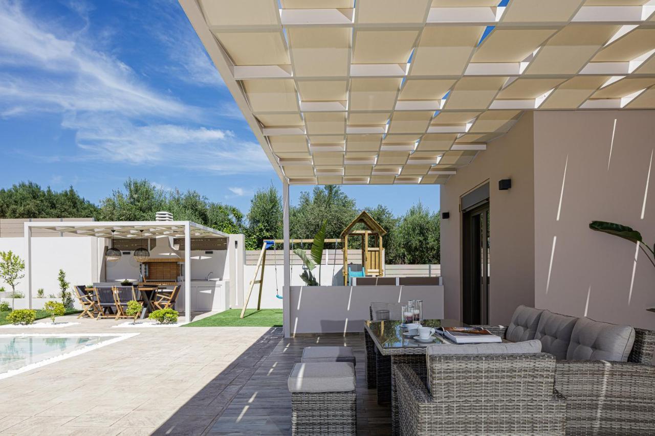 Koin Villa Sunset, With Heated Pool & Whirlpool, By Thinkvilla Perama  Exterior photo